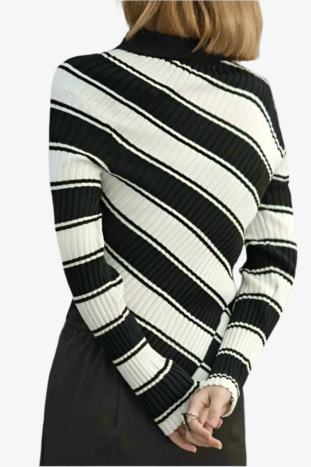 Noir Stripes Irregular Knit Sweater LAZERorange